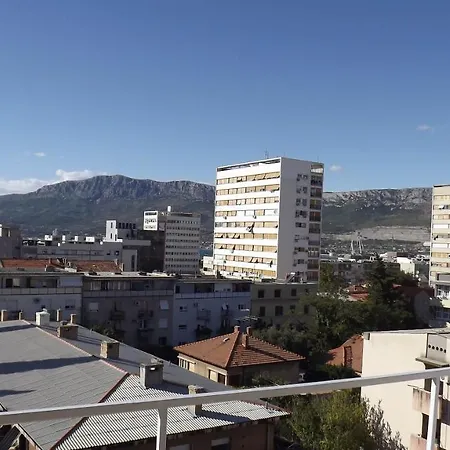 Ante Apartman *